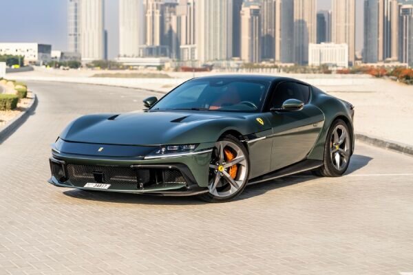 ferrari-12cilindri-rental-dubai-09