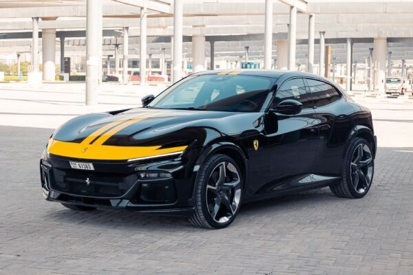 ferrari-purosangue-black-rental-dubai-08
